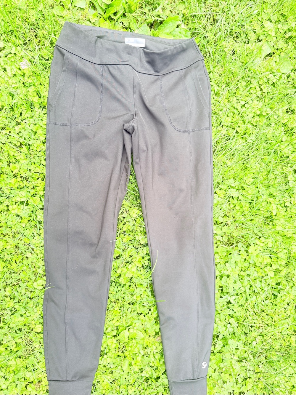 Lija Black Athletic Leggings with Pockets